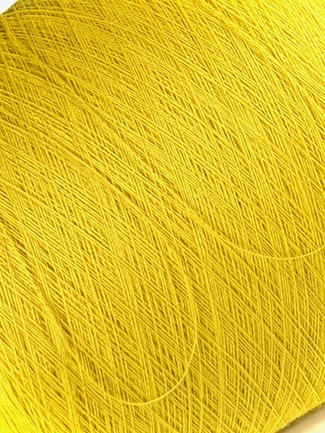 E. Miroglio Alice 2/28 fil mérinos Extra Fine peigné Jaune vif et lumineux 1F6